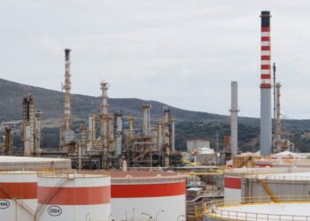 Spanish windfall tax takes heavy toll as oil group Cepsa reports loss