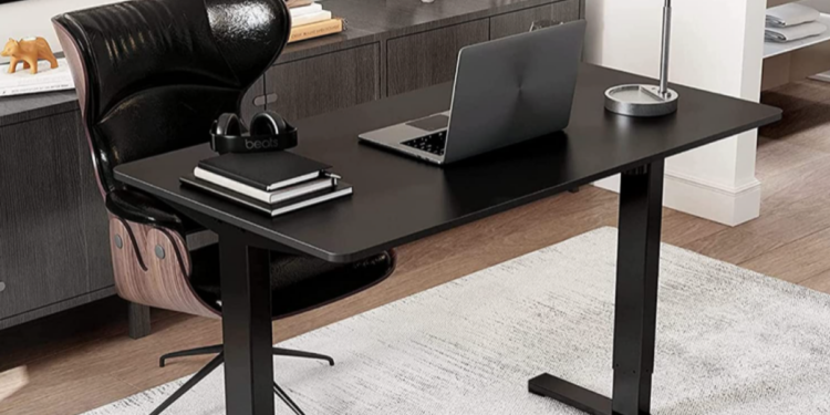 Best electric standing desk deal: Get a Flexispot adjustable desk for $80 off