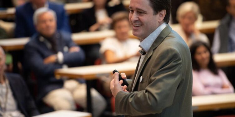 Business is a learning race At INSEAD partnering means learning faster