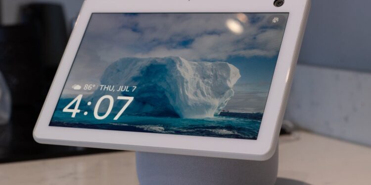 Echo Show 10 review: Our favorite in the Echo Show lineup