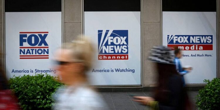 Top Fox lawyer and Lachlan Murdoch confidant Viet Dinh to resign