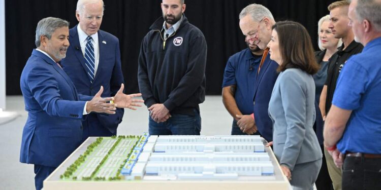 State awards $325K to develop neighboring business park for Micron spinoff companies