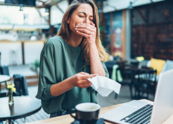 Why You’re Sneezy When You Wake Up