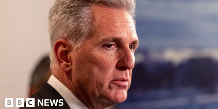 US one step closer to avoiding government shutdown