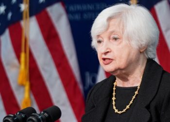 US On China Facing Economic Challenges