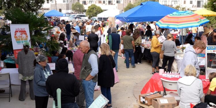 Community shows up for young entrepreneurs at Children’s Business Fair