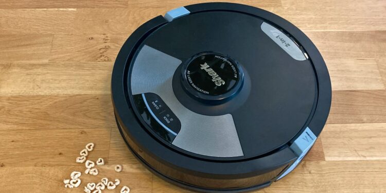 Review: Shark AI Ultra 2-in-1 robot vacuum blew me away