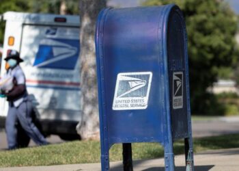 What’s open and closed on Veterans Day 2023