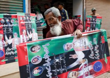 Costs, Crackdown Put a Damper on Pakistan’s Election Campaigns