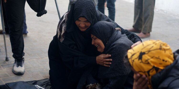 Middle East latest: US demands ‘immediate ceasefire’ and tells Israel to let more aid into Gaza – as number of Palestinians killed ‘grows to 30,534’ | World News