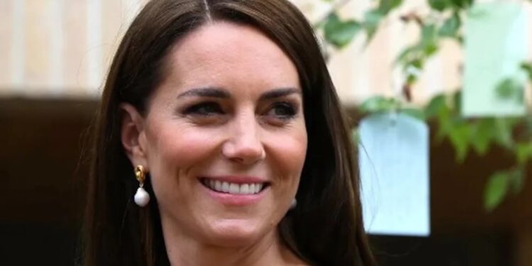 Kate Middleton’s Senior Staff Have Not “Seen Or Spoken” To Her: Report
