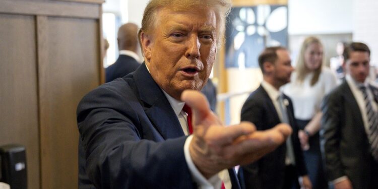 Trump runs the House GOP, while Arizona Republicans are quiet as can be