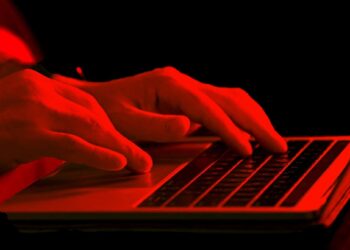 Hackers Detail How They Allegedly Stole Ticketmaster Data From Snowflake