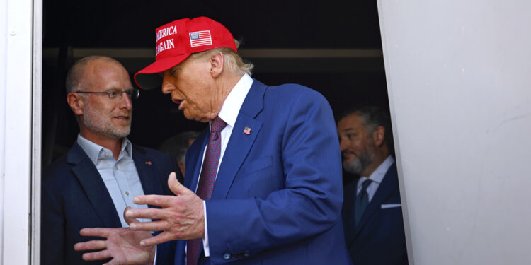 Trump’s nominee for FCC chair will be his media hitman