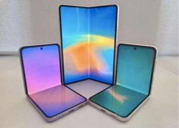 Revolutionizing OLEDs: New Spectroscopy Technique Extends Device Lifespan