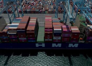 China says it can do without US farm and energy imports