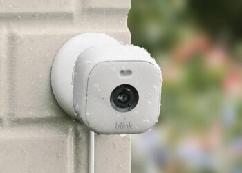 Best home security deal: Save 50% on the Blink Mini 2