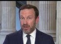 Chris Murphy Warns Qatar That There Will Be Consequences For Bribing Trump