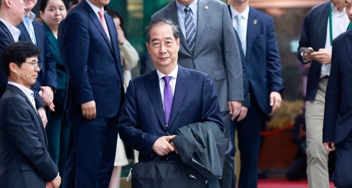 South Korea’s acting leader and replacement both resign