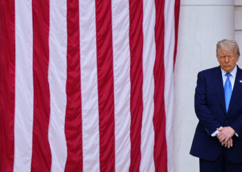 Trump goes on pardon spree as his failures pile up