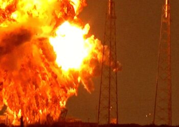 Elon Musk Became Fixated on the Idea That a Sniper Shot His Rocket, Causing It to Explode