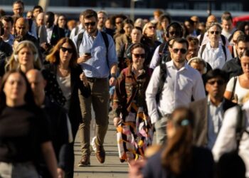 UK to unveil pension reform aimed at boosting retirement savings