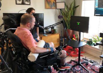 A Man With ALS Can Speak and Sing Again Thanks to a Brain Implant and AI-Synthesized Voice