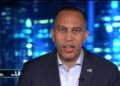 Hakeem Jeffries Makes Sure That Trump Doesn’t Forget That He’s A Total Failure