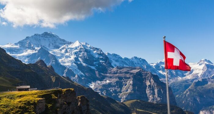 Inheritance tax referendum spooks Swiss super-rich