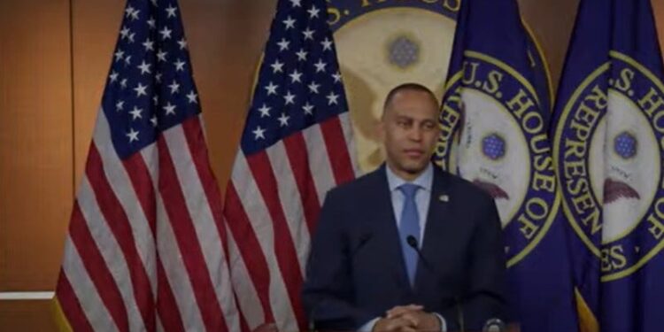 Hakeem Jeffries Shocks Congress By Going For The Throat On The Epstein Files