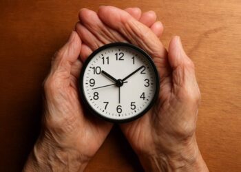 Starved Worms Reveal a Hidden Switch for Cellular Aging