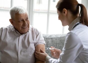 New Once-a-Week Shot Promises Life-Changing Relief for Parkinson’s Patients