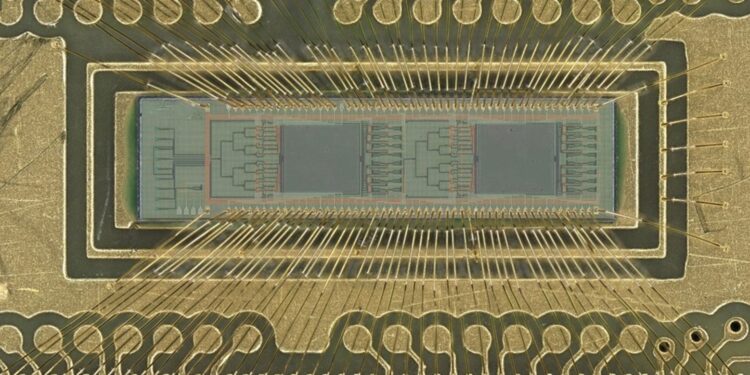 New Light-Based Chip Supercharges AI Efficiency by up to 100x