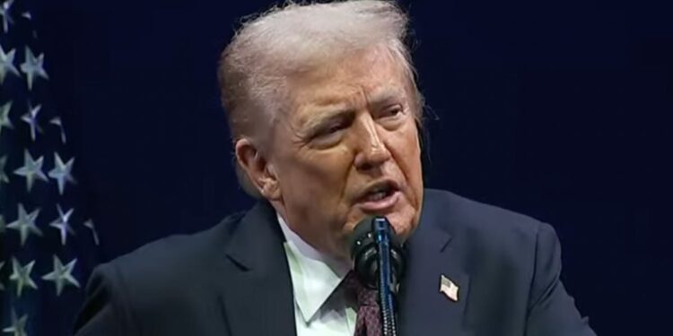 Trump Announces New Guidance Protecting The Right To Prayer In Schools