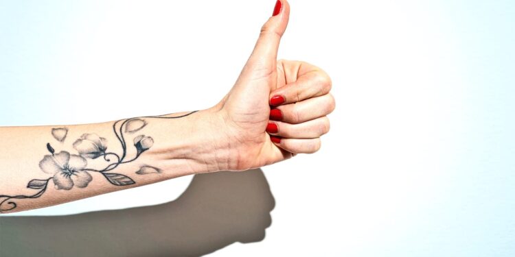 Stephen Hawking was right about black hole growth