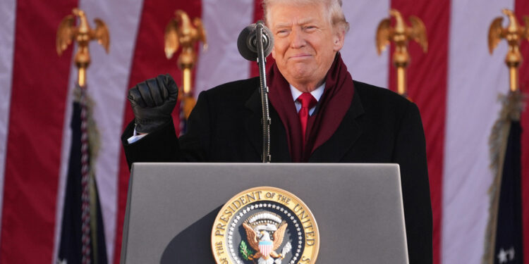 Not even veterans can be honored without Trump making it weird