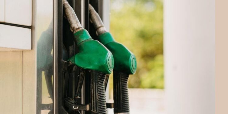 Scientists Discover Simple Diesel Hack That Dramatically Cuts Pollution and Improves Efficiency