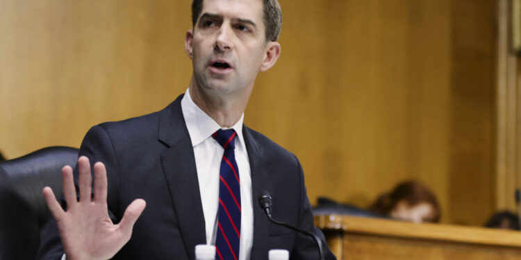 Senators Introduce Legislation to Combat Foreign Counterfeit Drugs