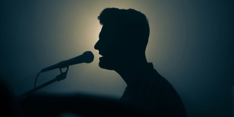 A Tiny 3D Printer Could Mend Vocal Cords in Real Time During Surgery