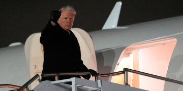 Grand juries won’t prop up Trump team’s dumbassery