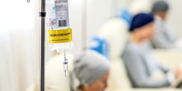 Can diet and exercise cut chemo side effects?