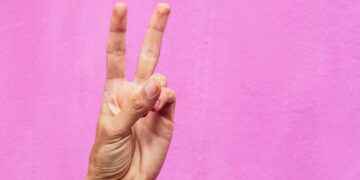 2 moral actions shape first impressions more than others