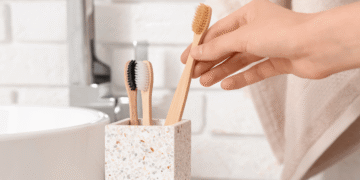 The Ultimate Roundup For Naturally Healthy Teeth